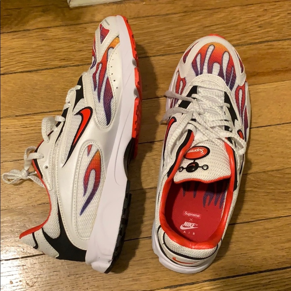 Supreme Nike Air Streak Spectrum Plus White